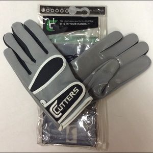 Cutters football gloves